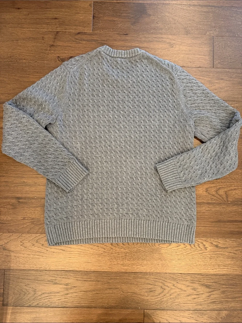 Banana Republic Men’s Gray Textured Knit Crewneck Sweater Large - C47-047